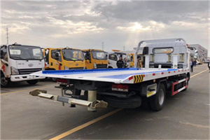 北流汽车救援补胎