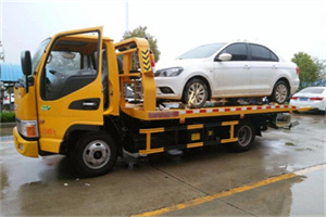 北流附近拖车救援24小时服务热线